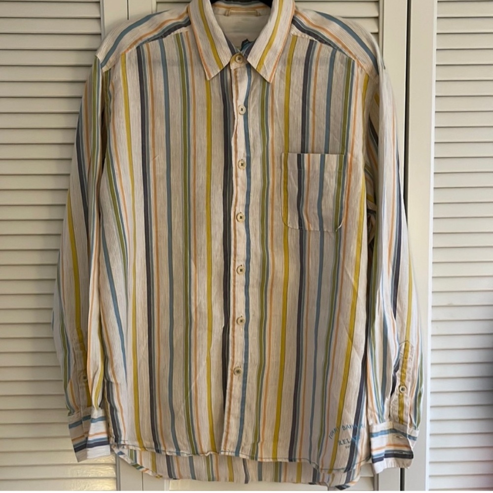 Tommy Bahama Men’s button down shirt. 100% linen. Size L
